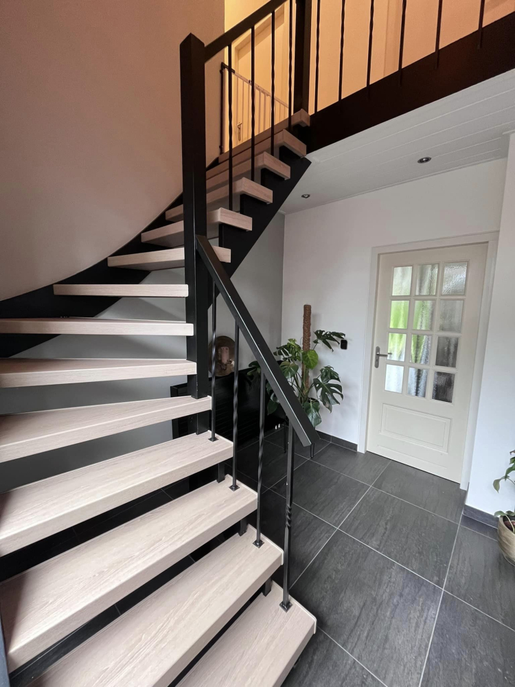 open traprenovatie stramproy