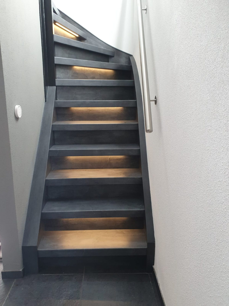 traprenovatie met verlichting