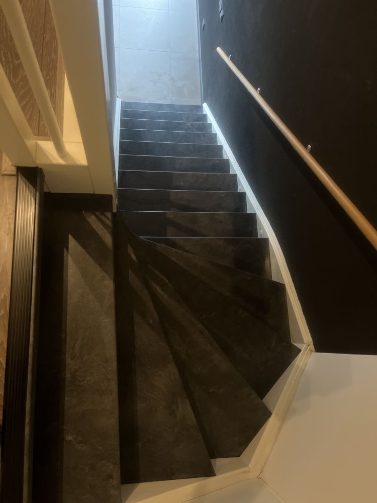 Traprenovatie Asten - Mustang